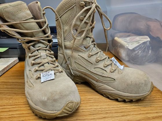 Picture of Converse Steel toe boot