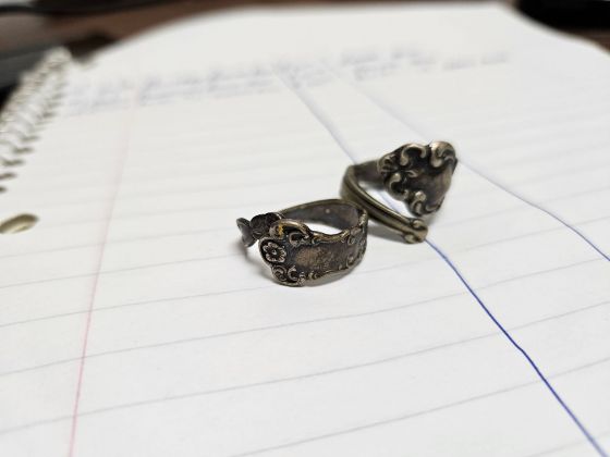Picture of Silverware rings(2)