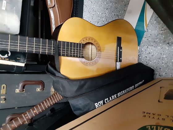 Picture of Roy Clark signature guitar